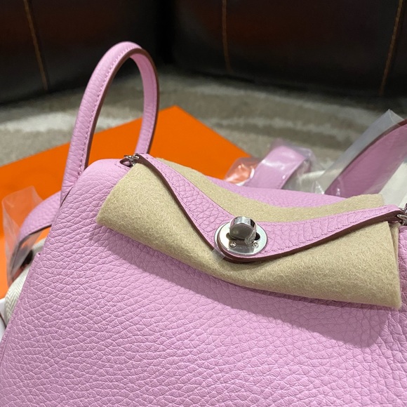 SOLD！Hermès mini Lindy in mauve sylvestre - Picture 3 of 6